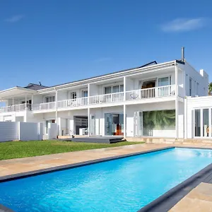 Guest house Dolphin Bay Boutique And
